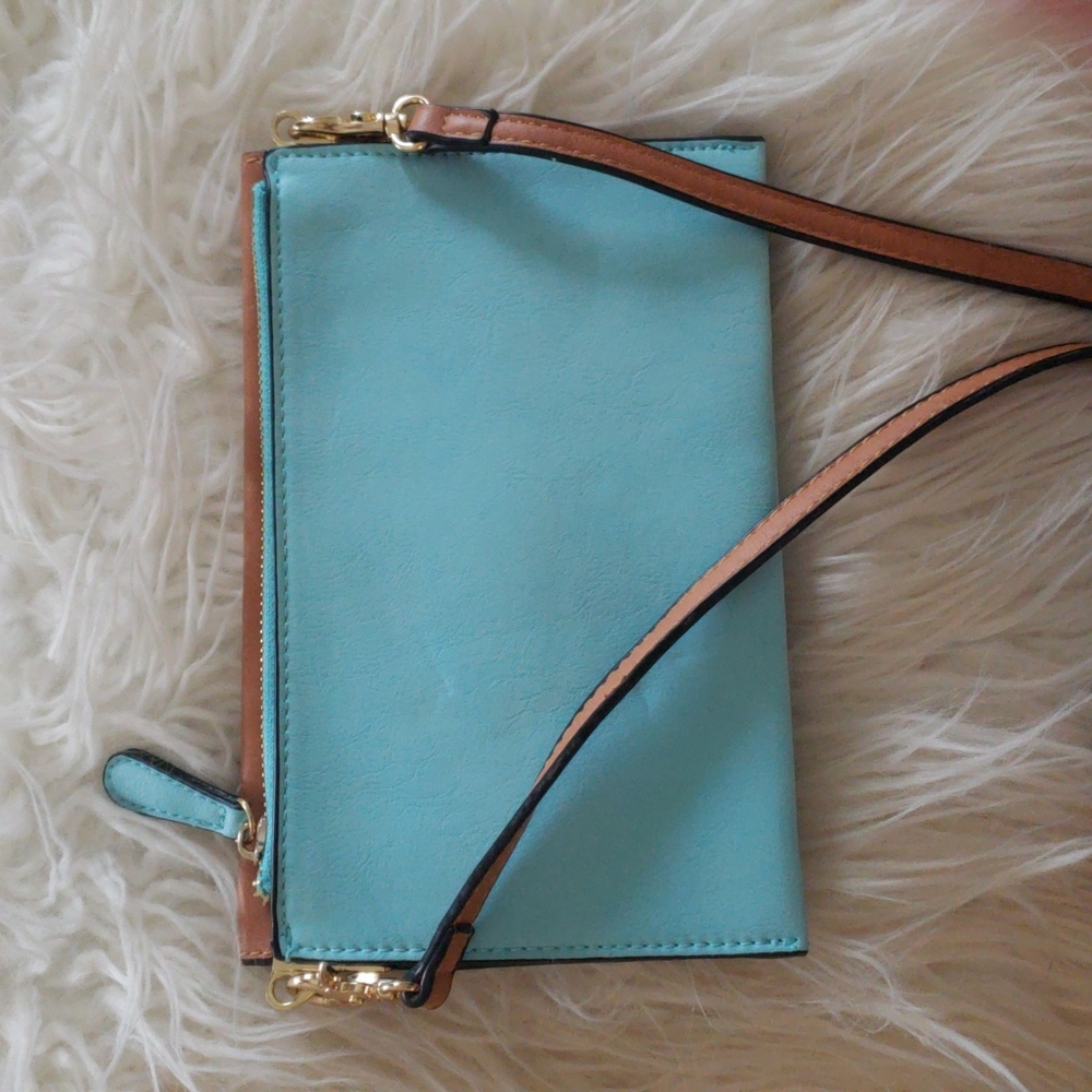 Purse - Picture 3 of 4